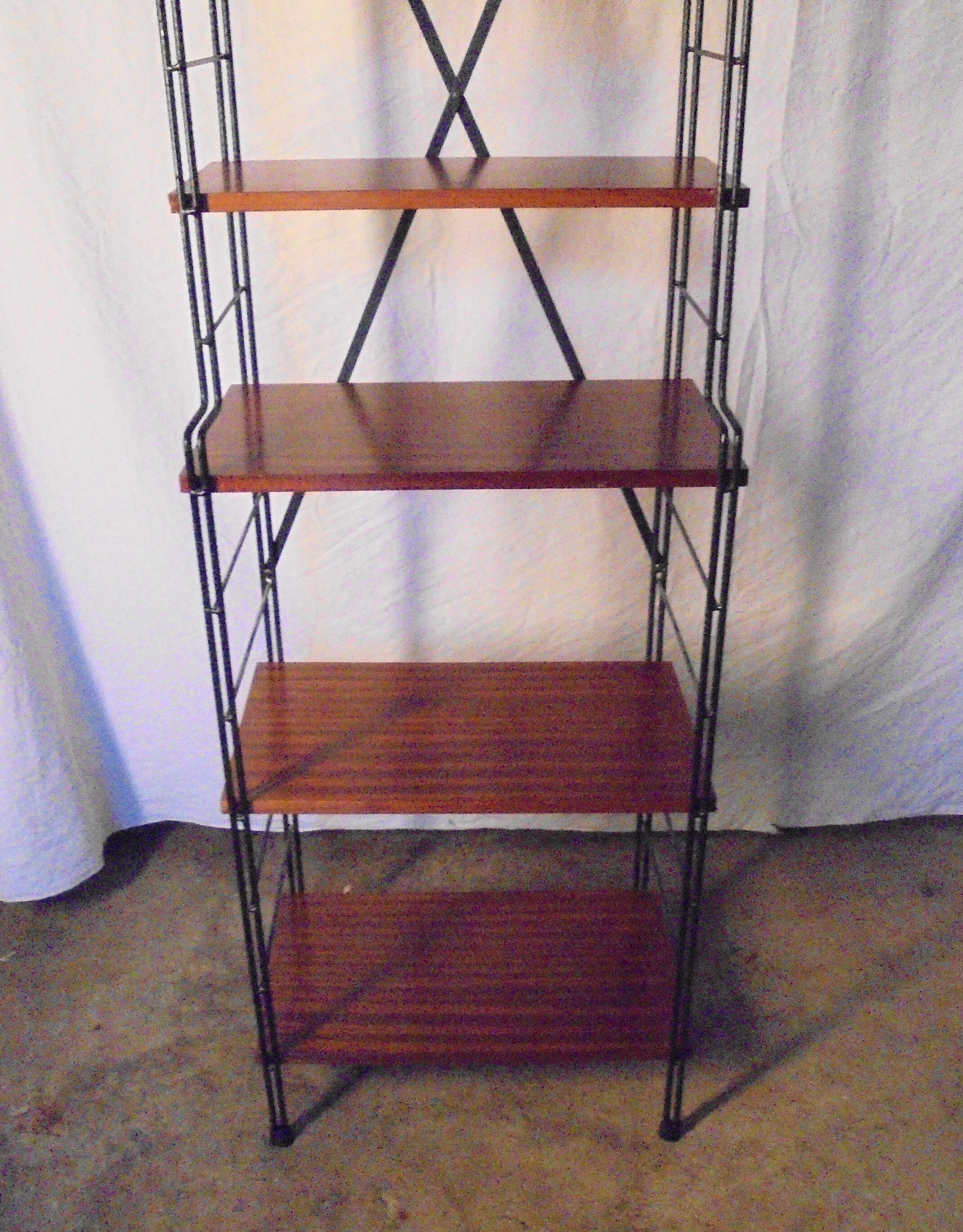 Modular string shelf from the 60s