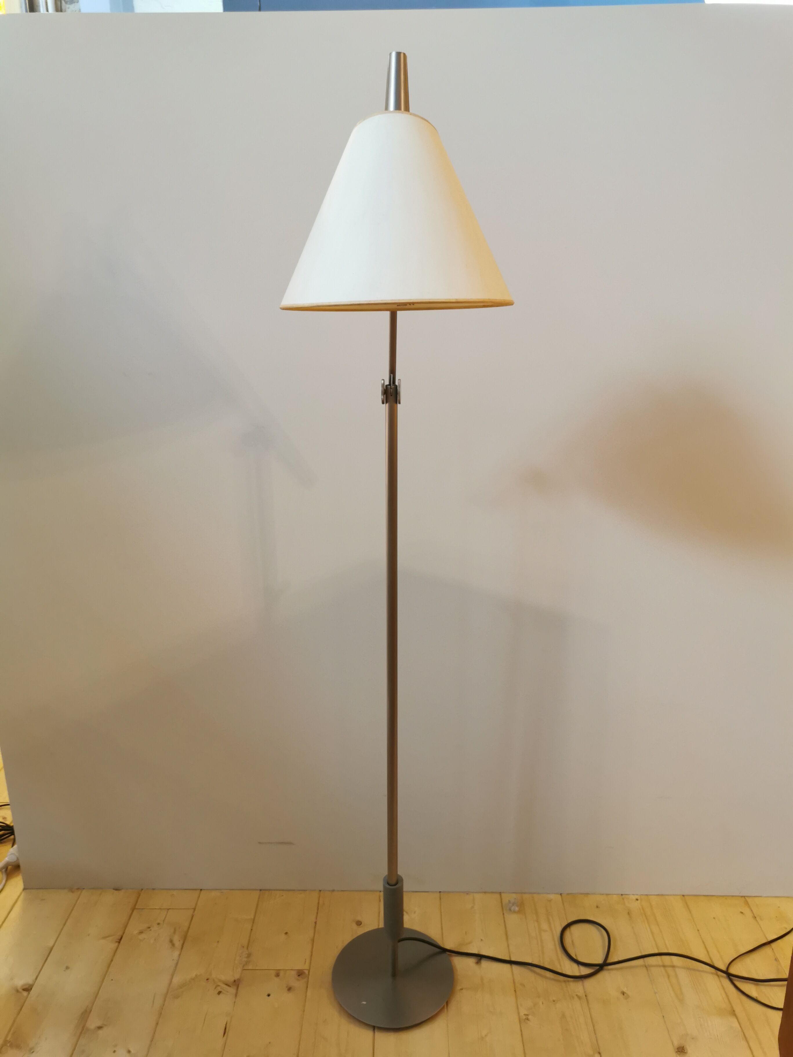 Vibia floor lamp of the 80s