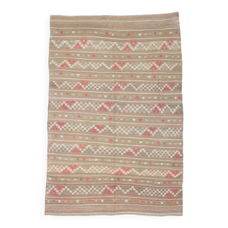 Turkish Nomadic Design, 6x9 Vintage Kilim Rug, 173x260 Cm