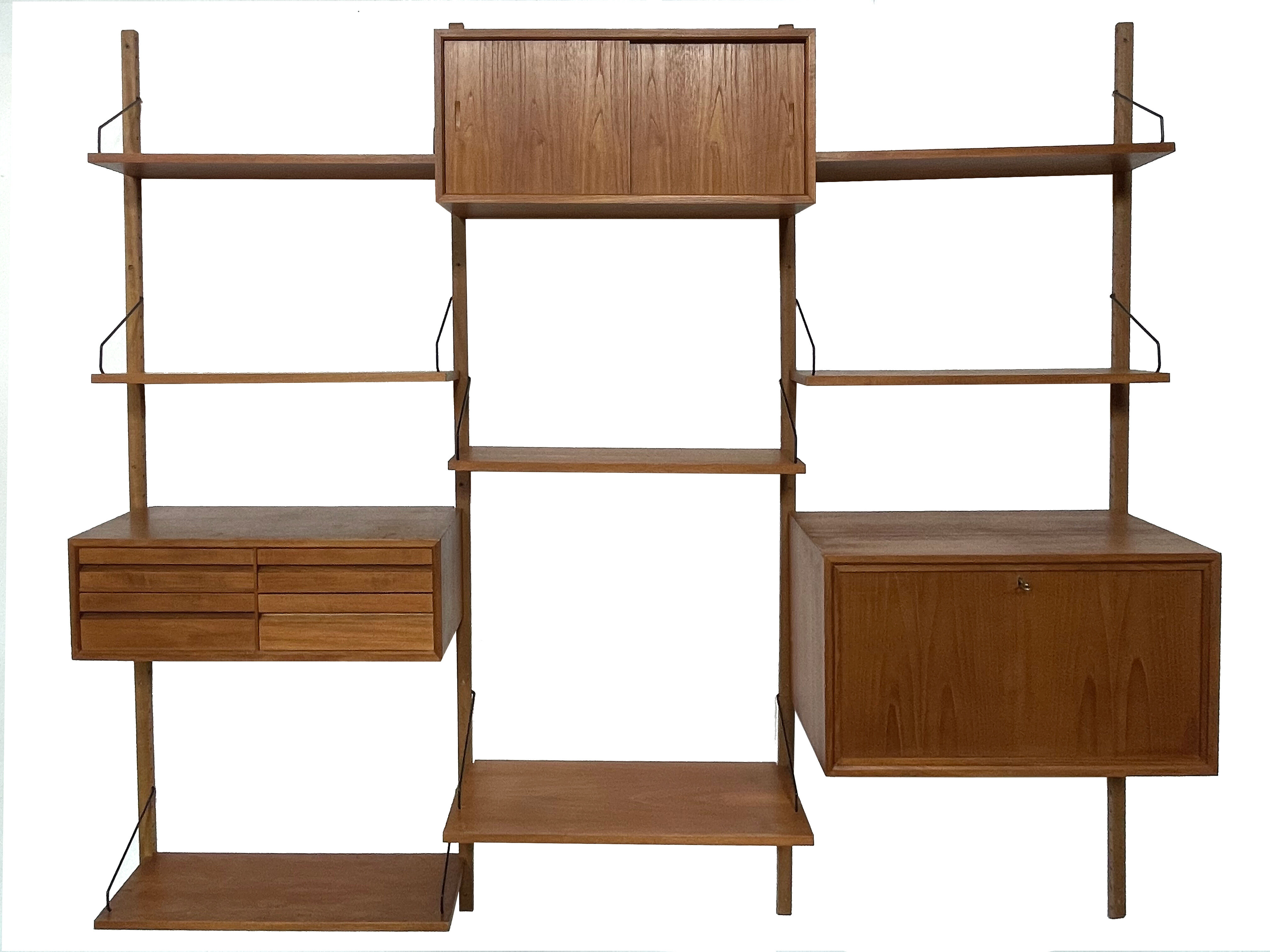 Vintage Poul Cadovius Royal System wall system wall unit