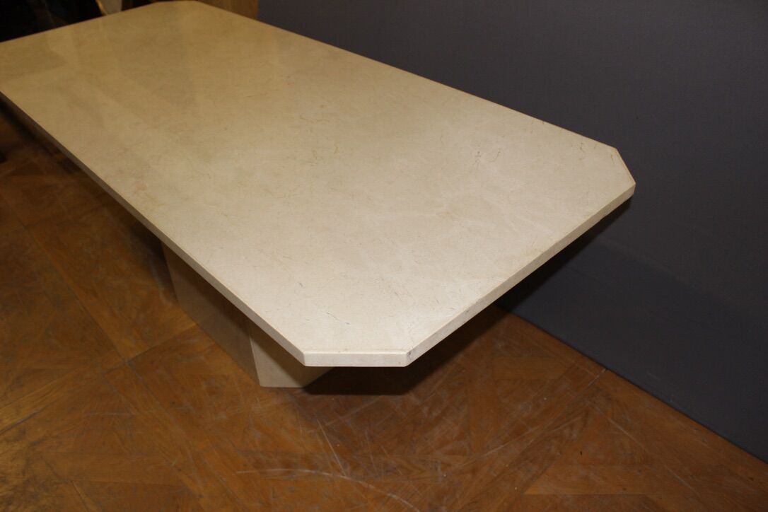 Design octagonal stone dining salla table