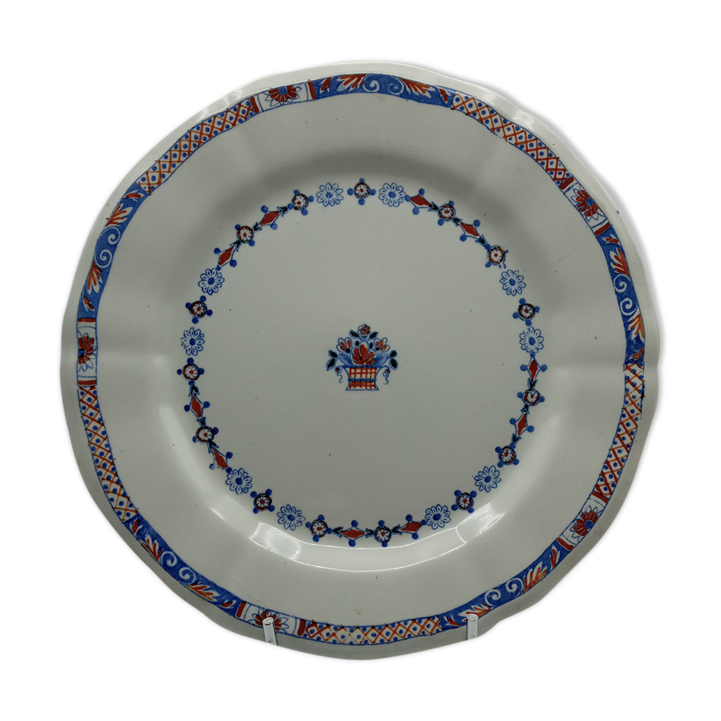 Assiette en faïence " modèle Rouen"