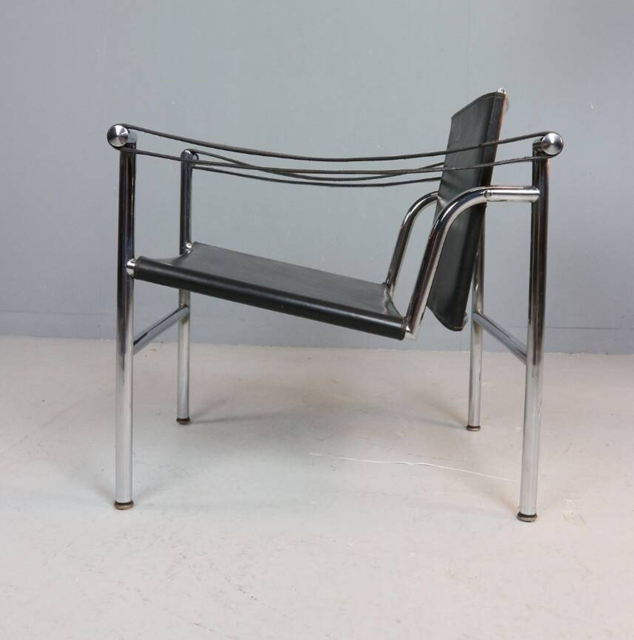 Le Corbusier Vintage Black Leather Armchair Model- LC1 for Cassina, 1970s