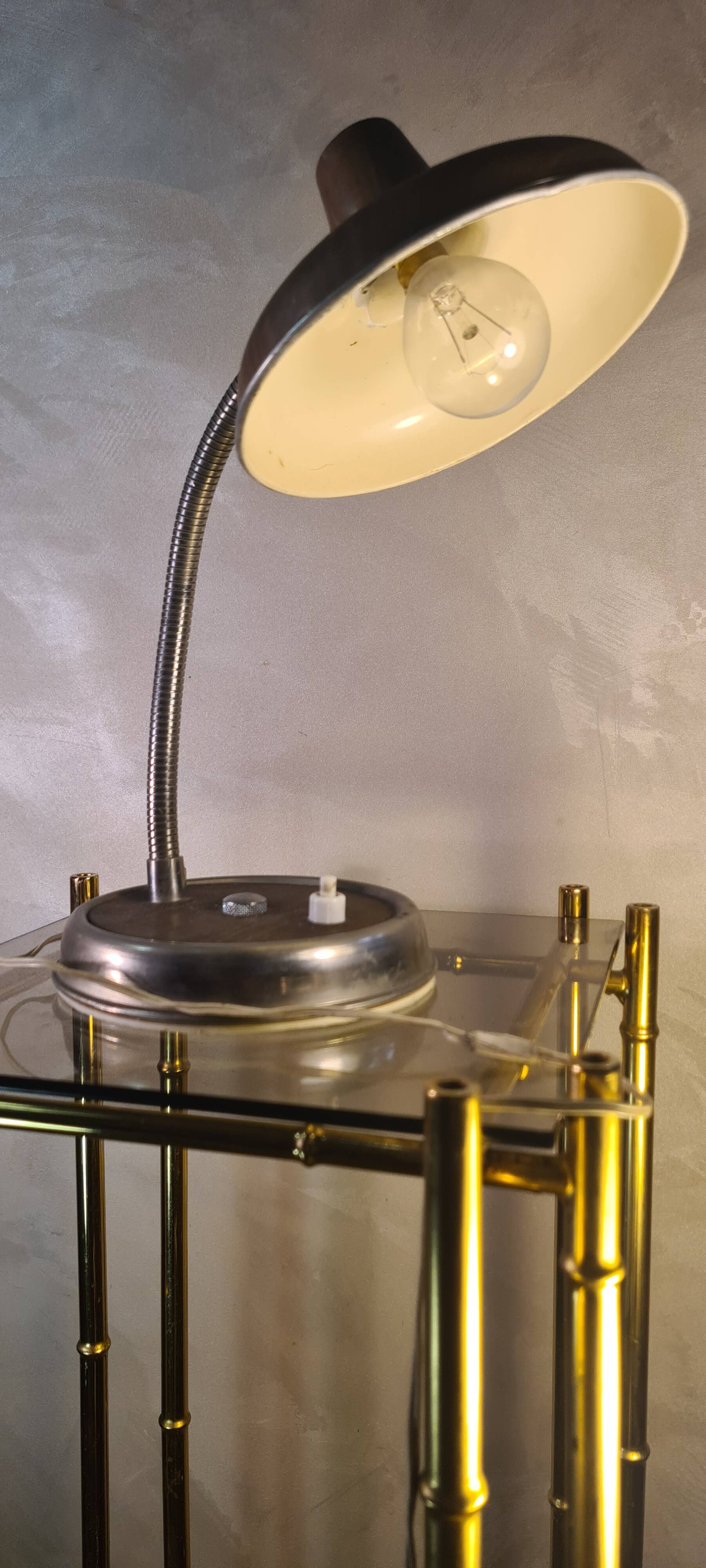 small desk lamp 1950 a 60 aluminum faux wood original electricity works well, rep breed