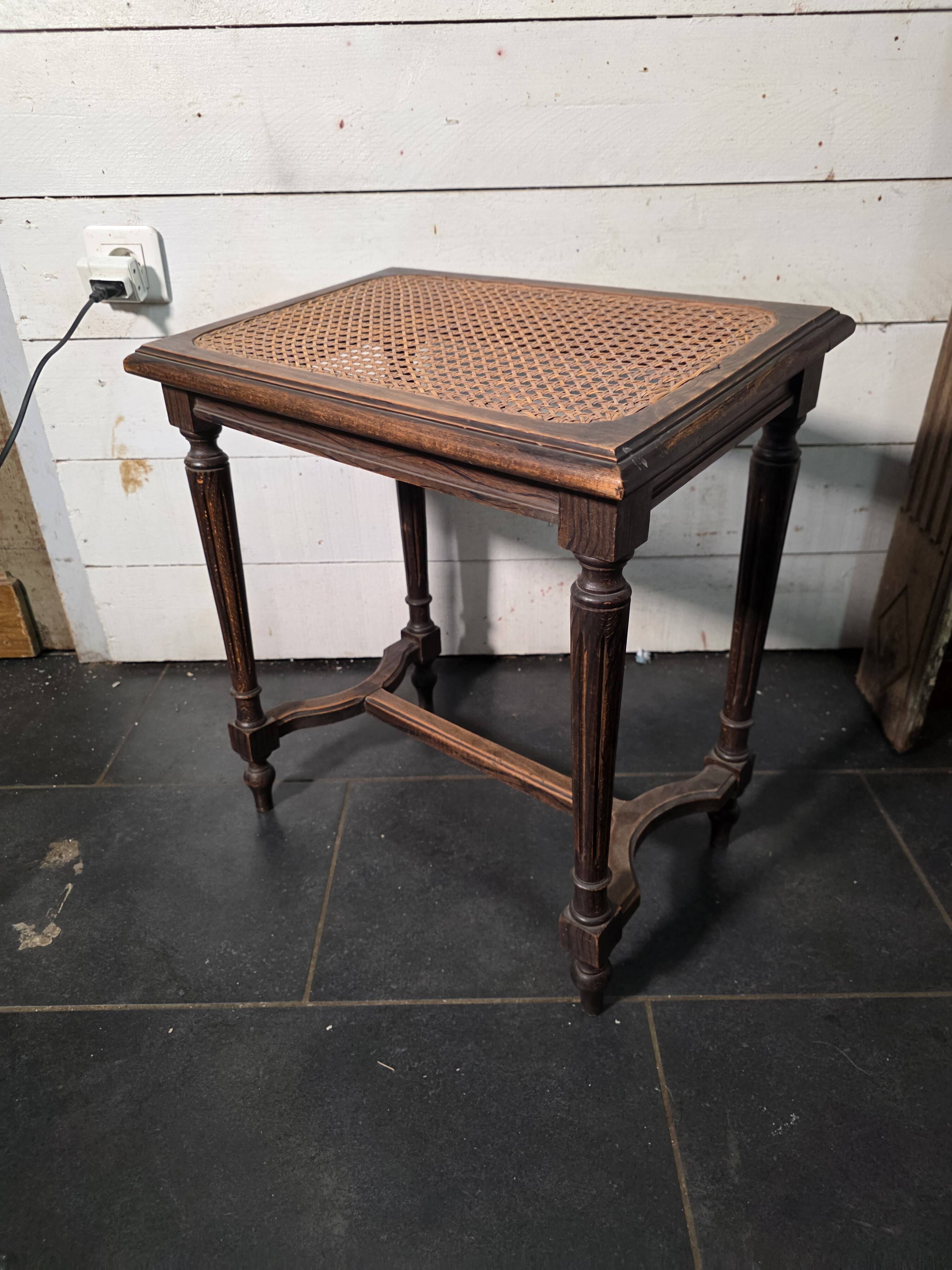 Louis XVI style piano stool in oak