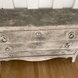 Wooden chest of drawers from the 18th century