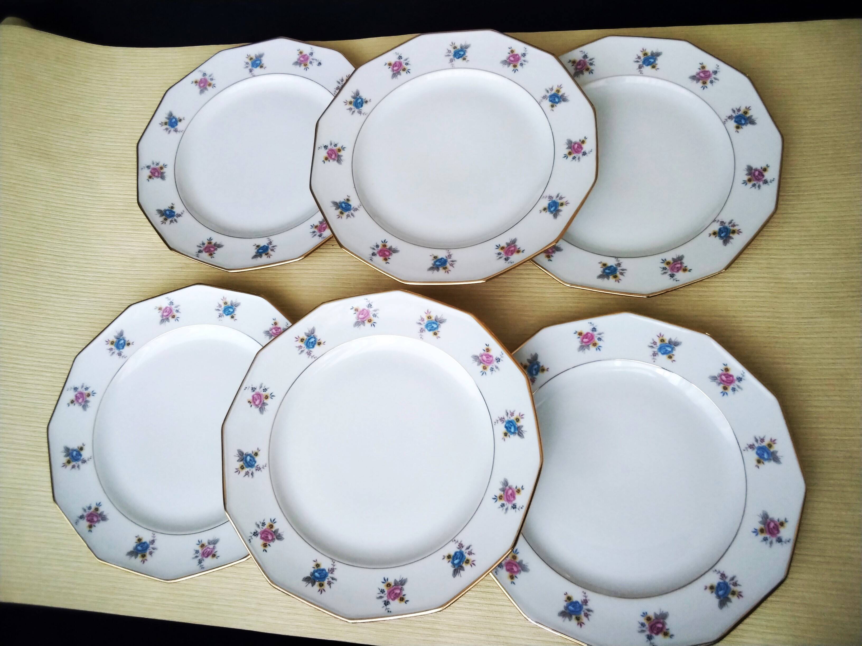 6 flat plates in Limoges porcelain