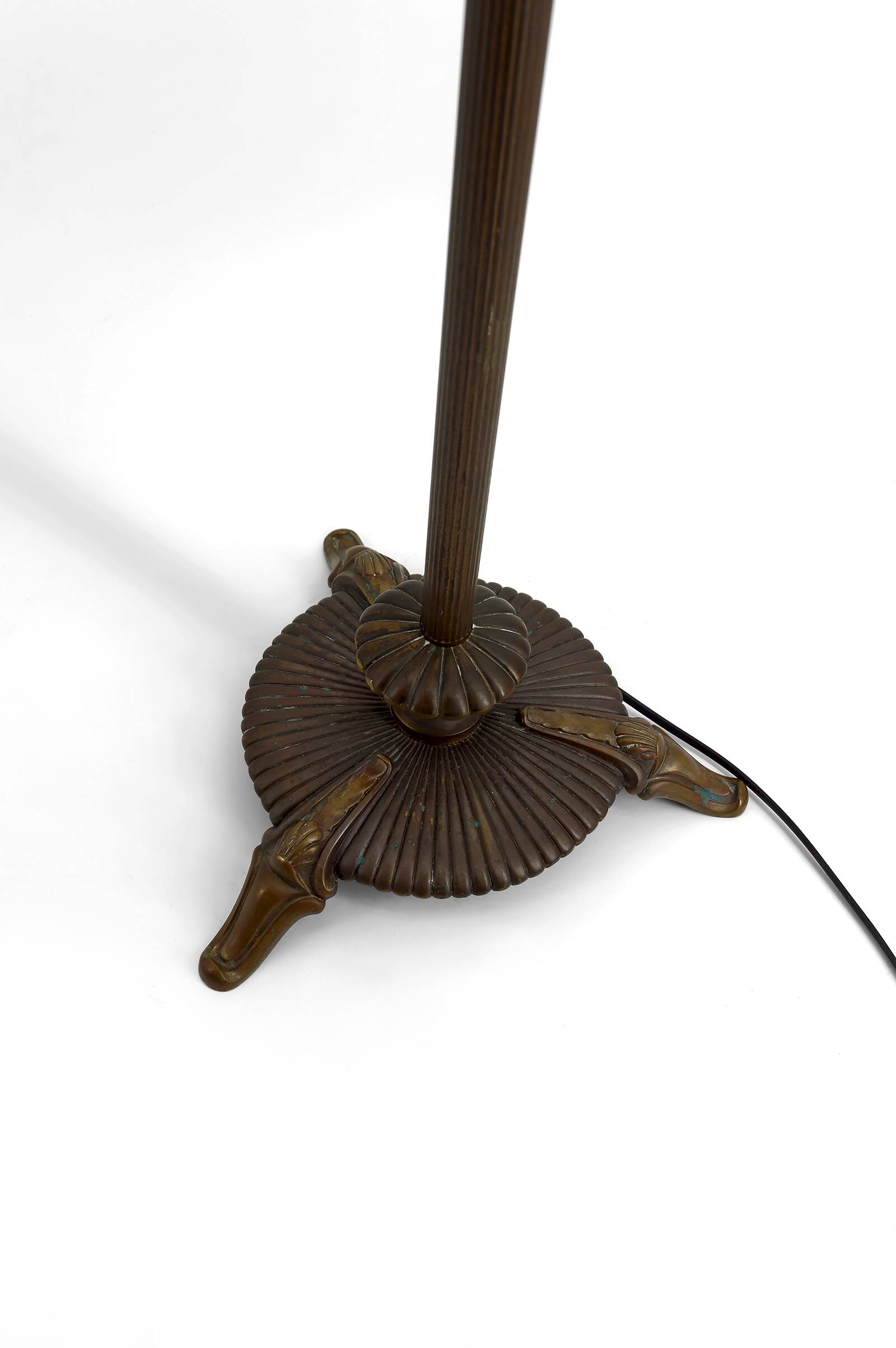 Art Deco reading lamp in bronze and stained glass – Circa 1920