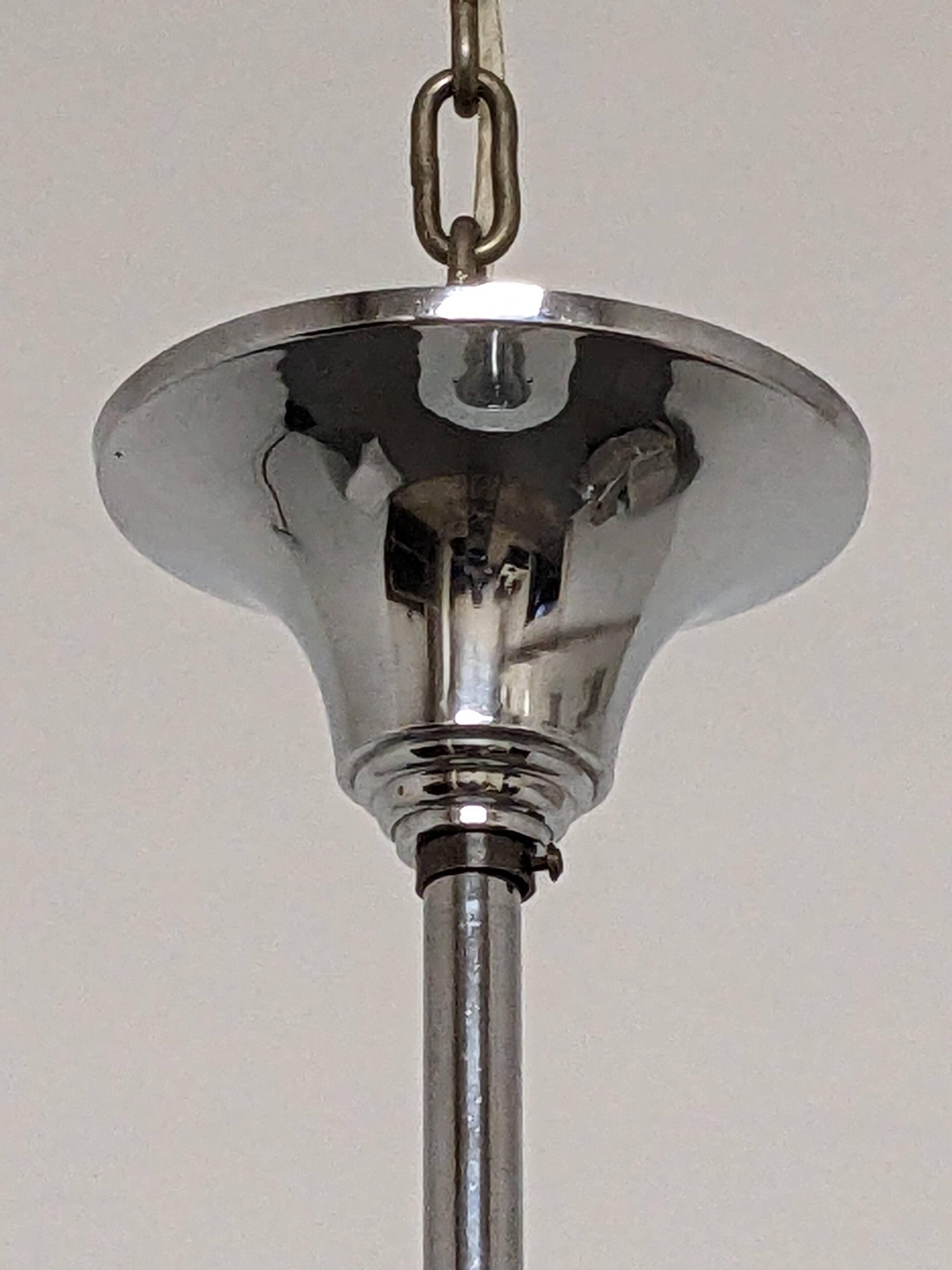 Art Deco glass suspension from Clichy, speckled white, France circa 1920.