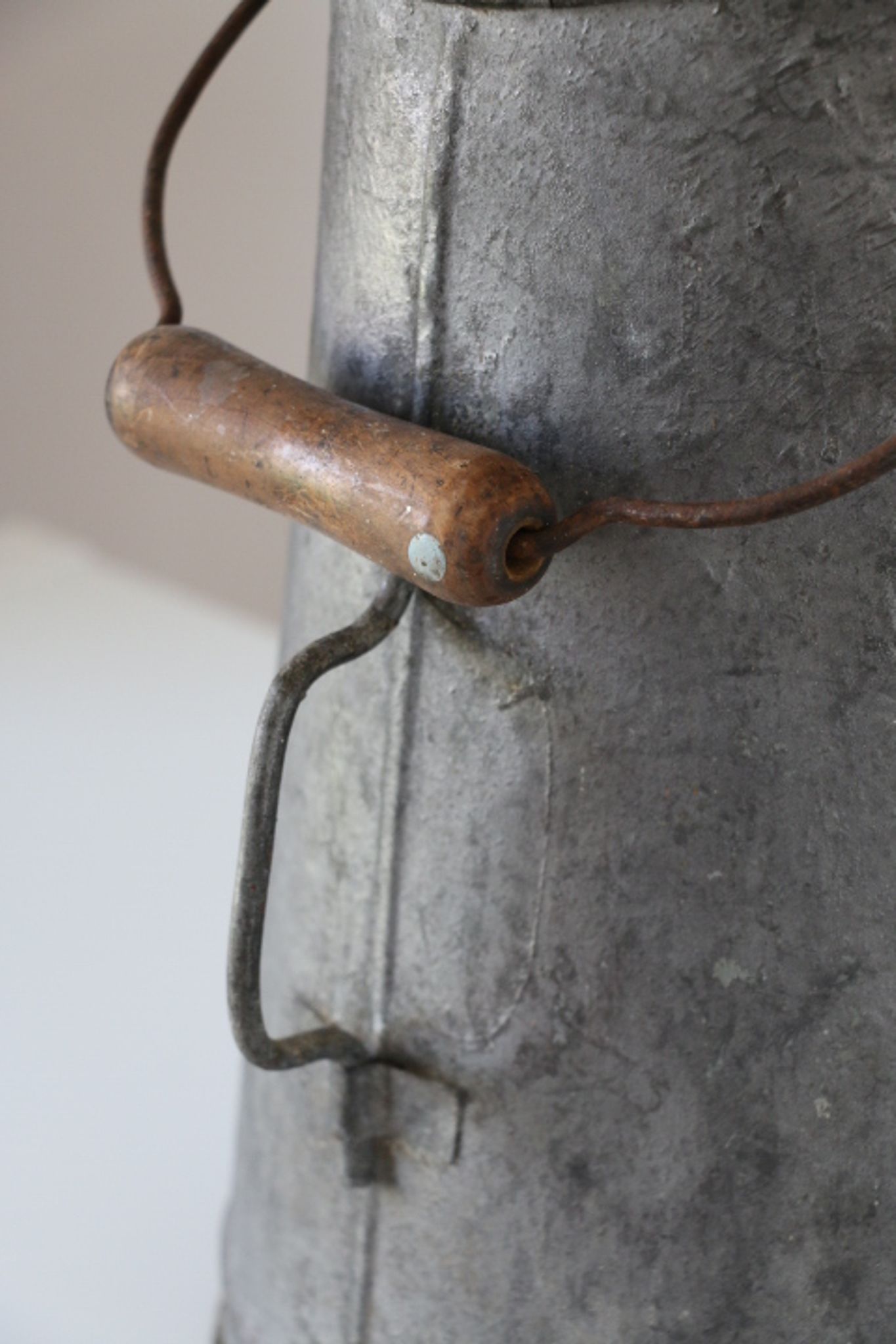 Seau à charbon ancien