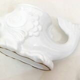 Large fish pot hider