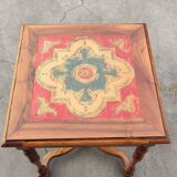 Table d'appoint piètement x meuble de Tonge