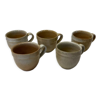Set of 5 stoneware cups