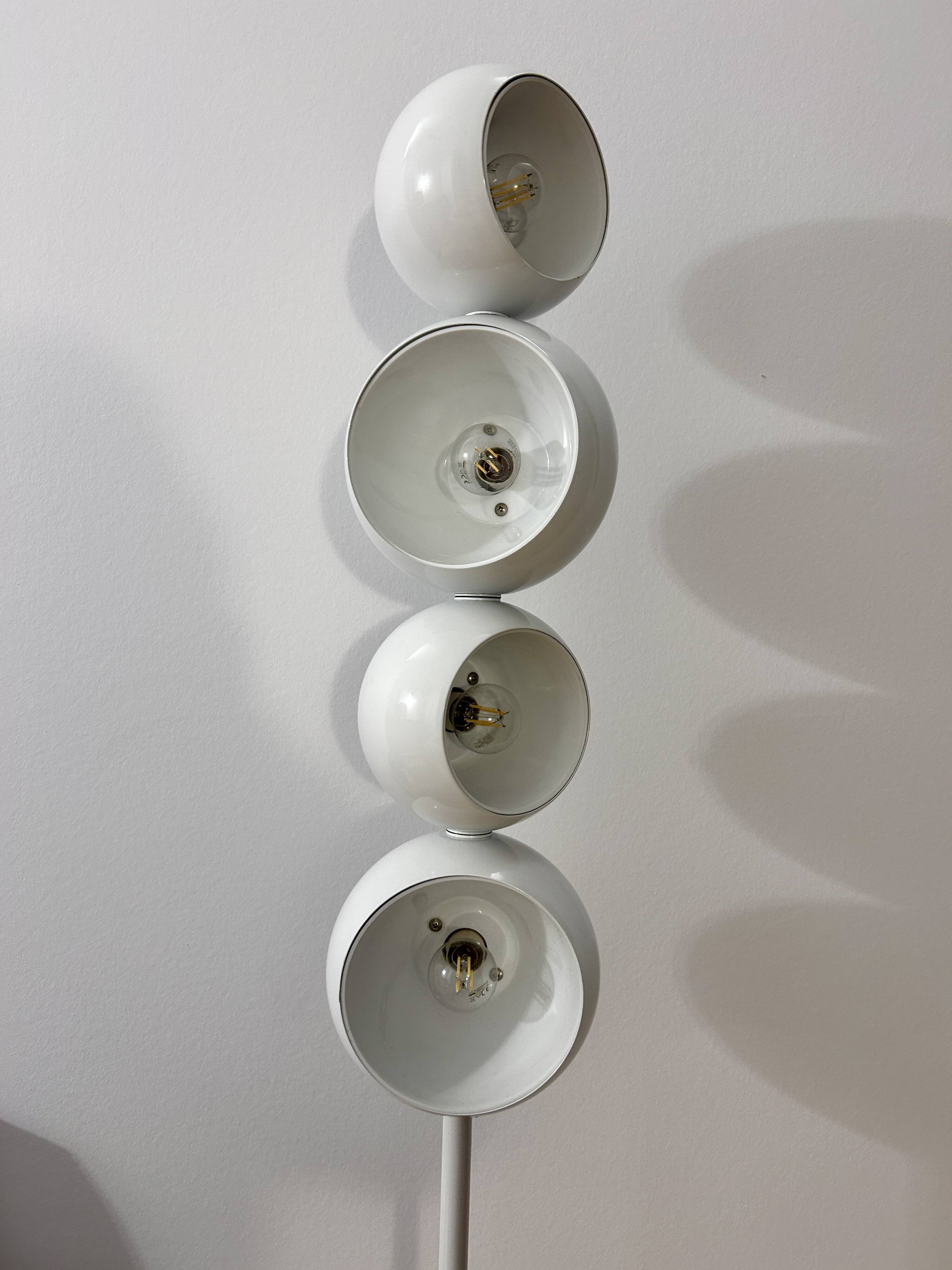 Lampadaire eyeball en métal blanc