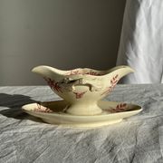 Saucier ancienne en faïence rose de Badonviller modèle Jasmin