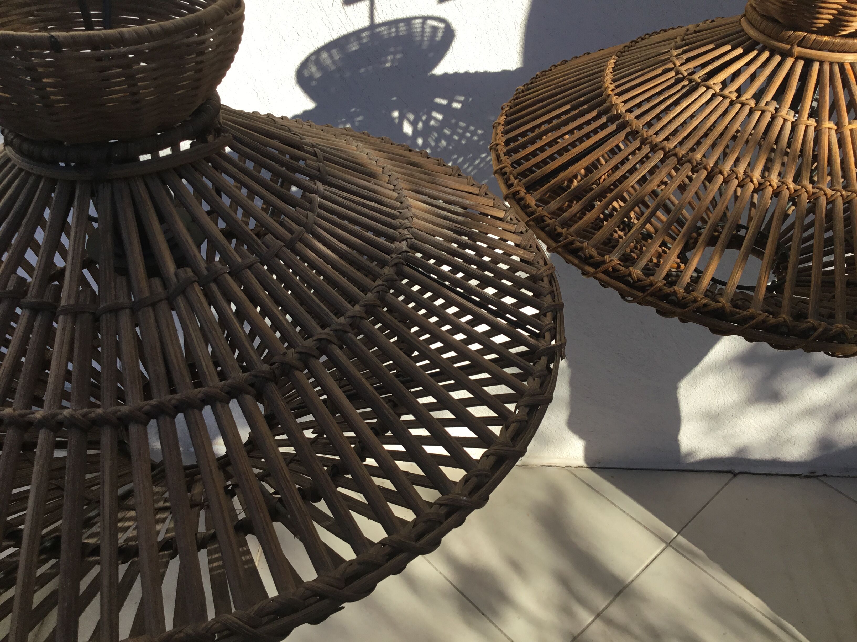 Vintage rattan suspension