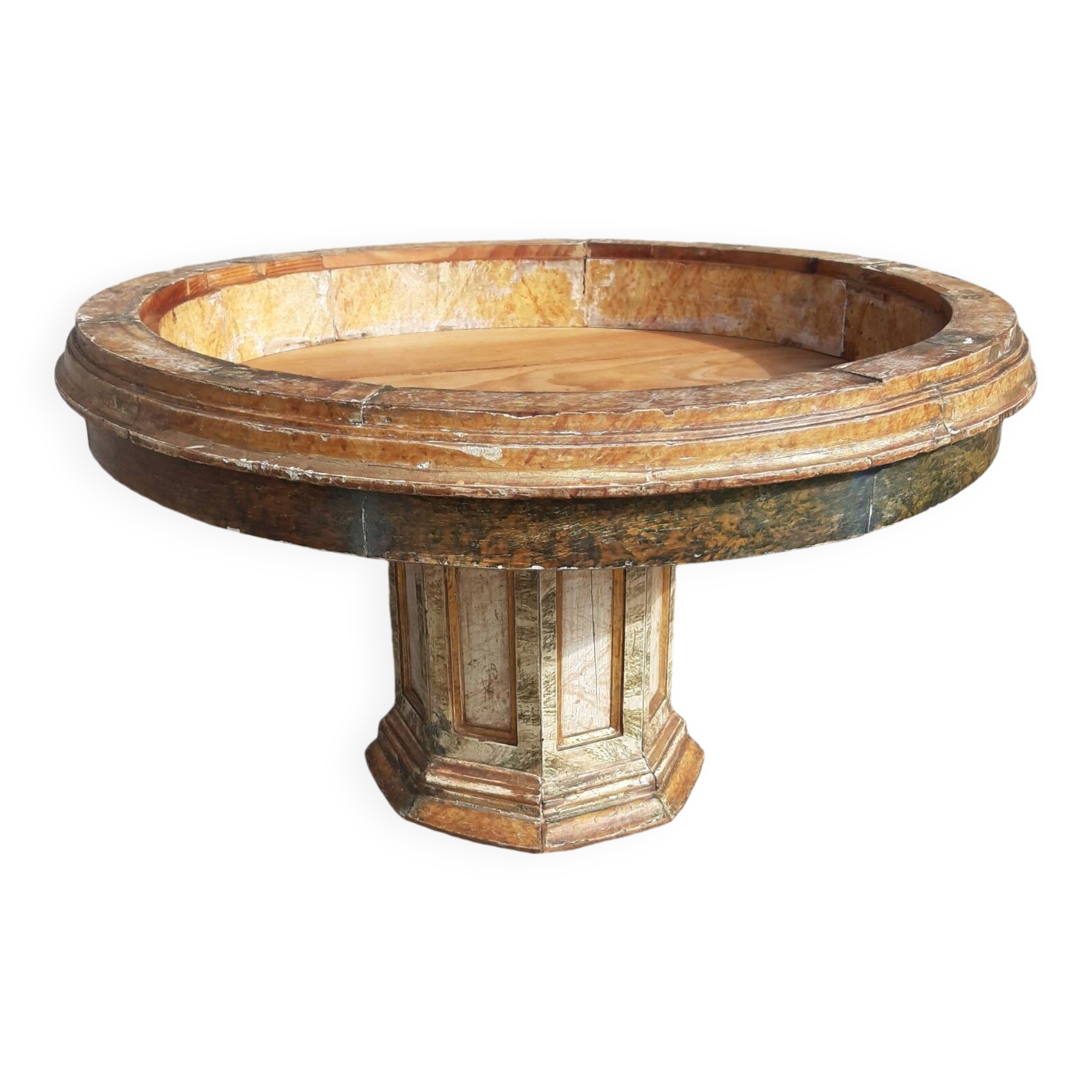 Coffee table (polychrome wood)