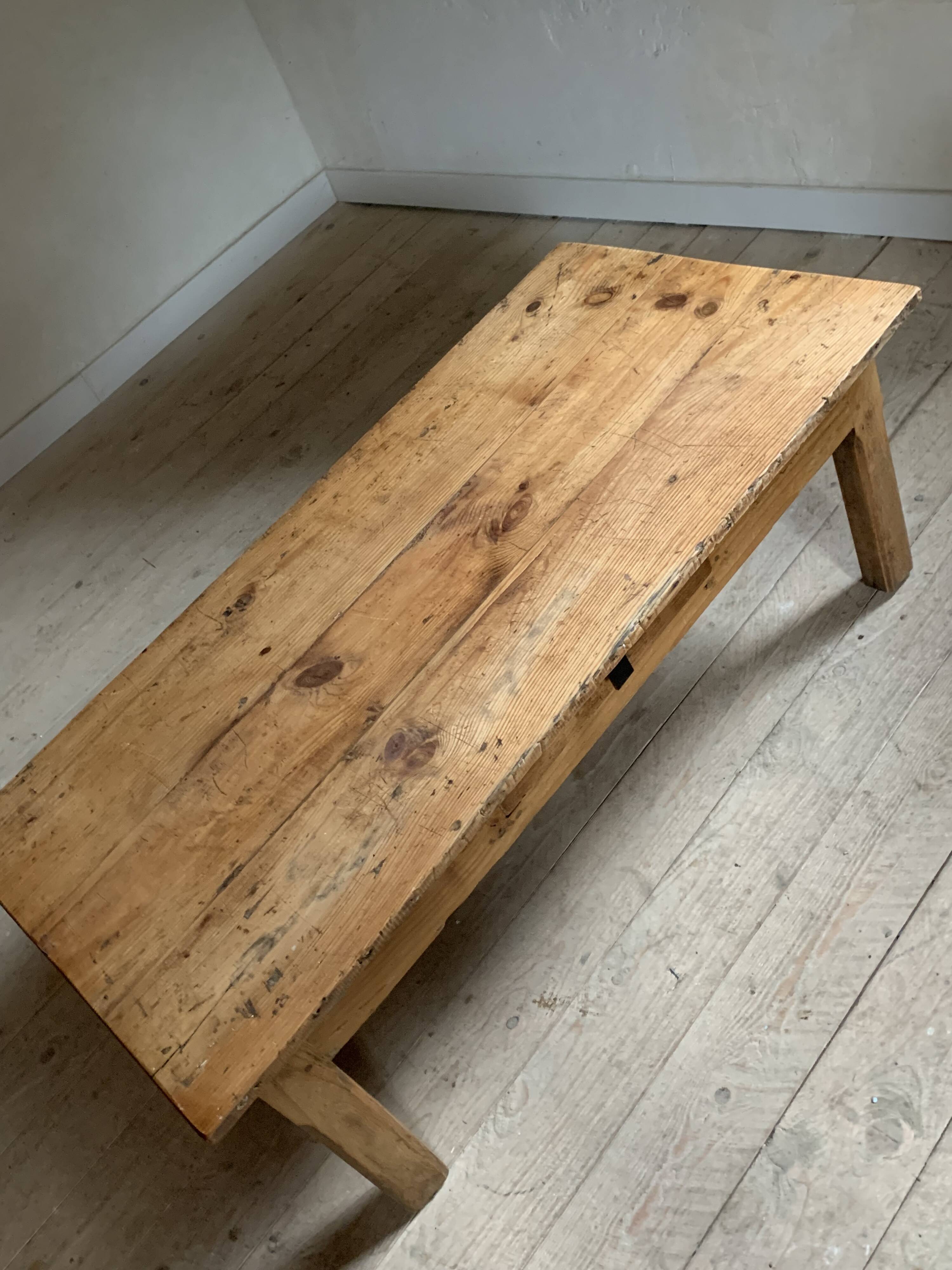 Rustic farmhouse coffee table