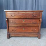 Restoration period chest of drawers in walnut
