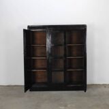 Zwarte brocante kast