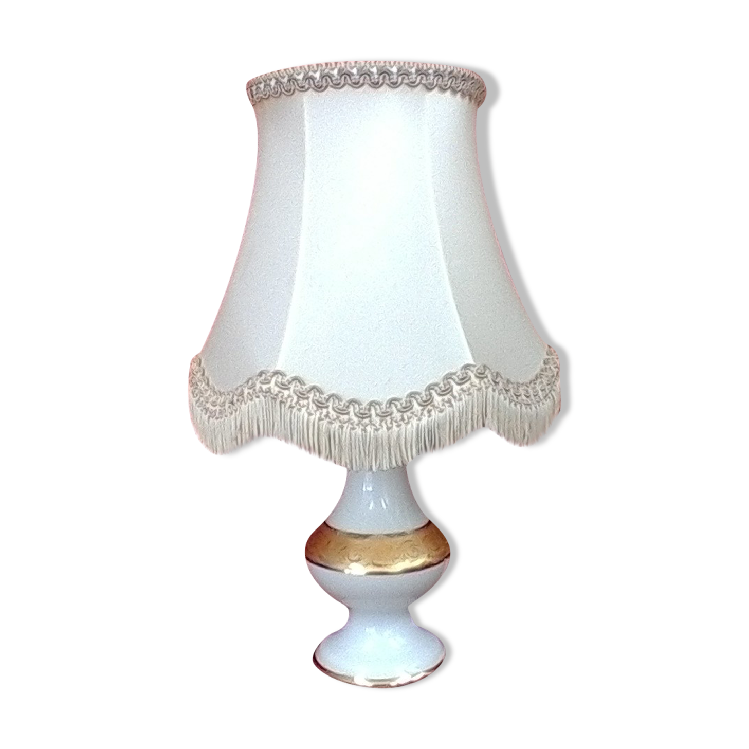 Porcelain bedside lamp