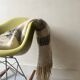 Fauteuil rocking chair design Eames Plastic Armchair RE RAR, edition Vitra