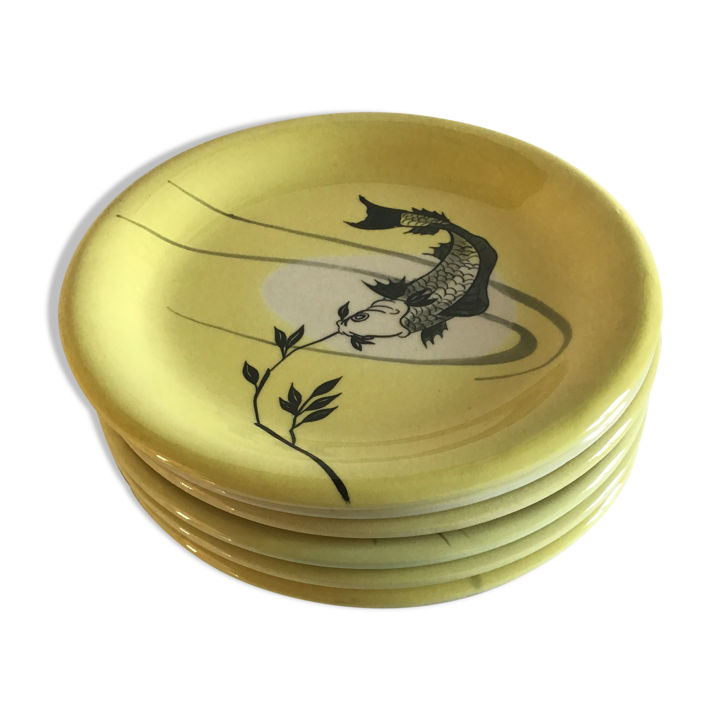 6 ceramic plates decorated with fish