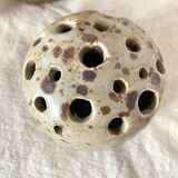 Pique flowers in vintage stoneware