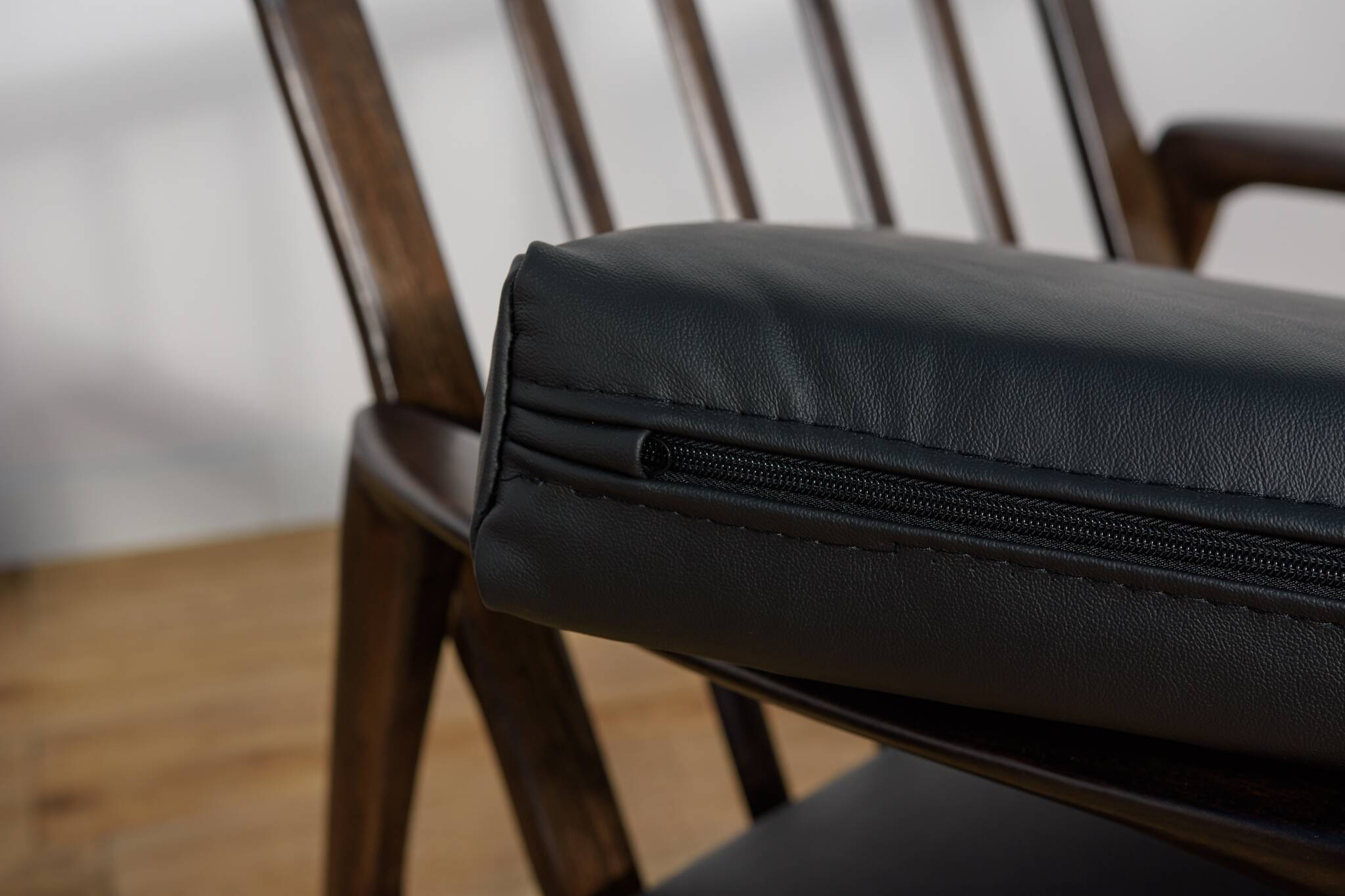 Model 300-139 Armchairs from Swarzędz Furniture Factory, Poland, 1960s, Set