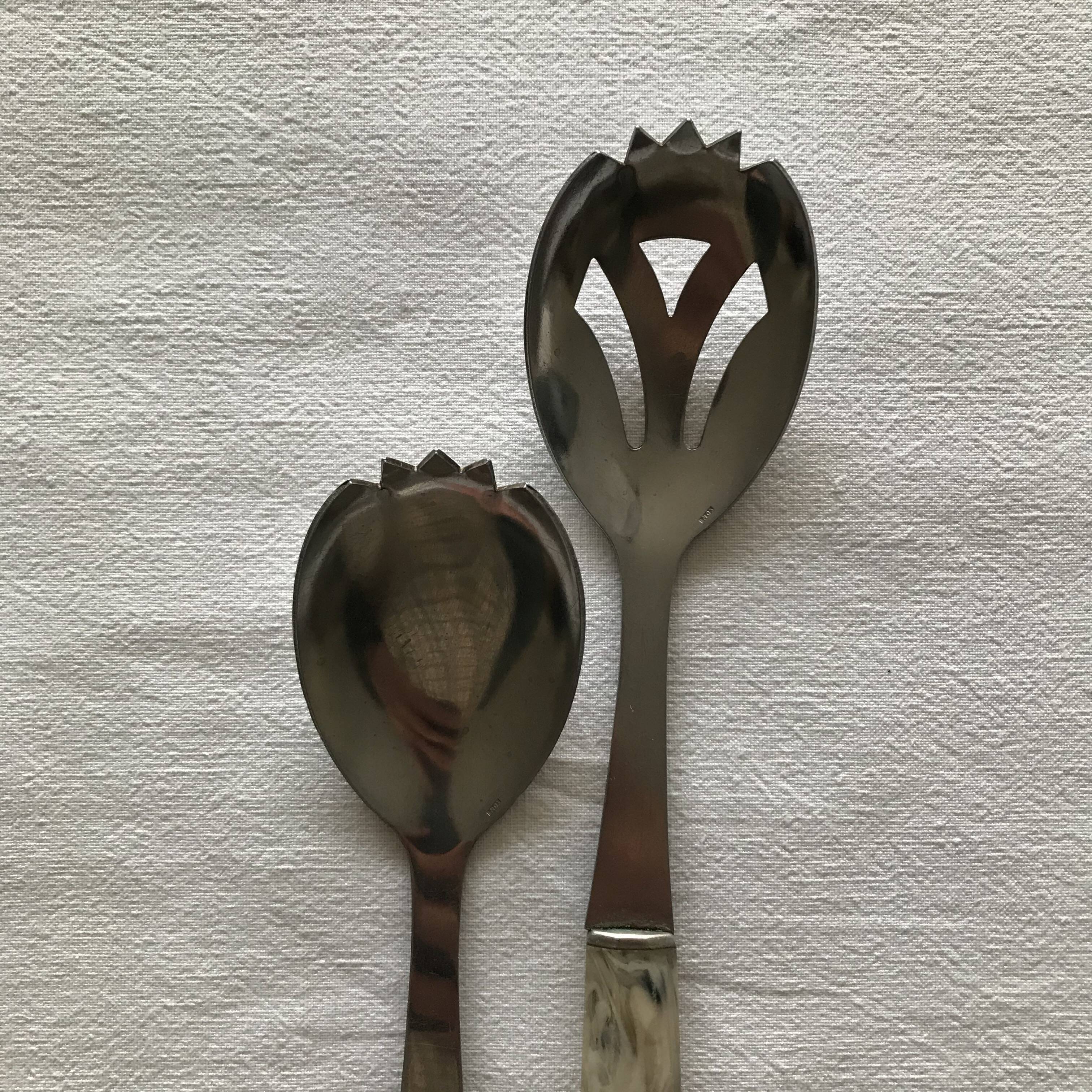 Cutlery for service