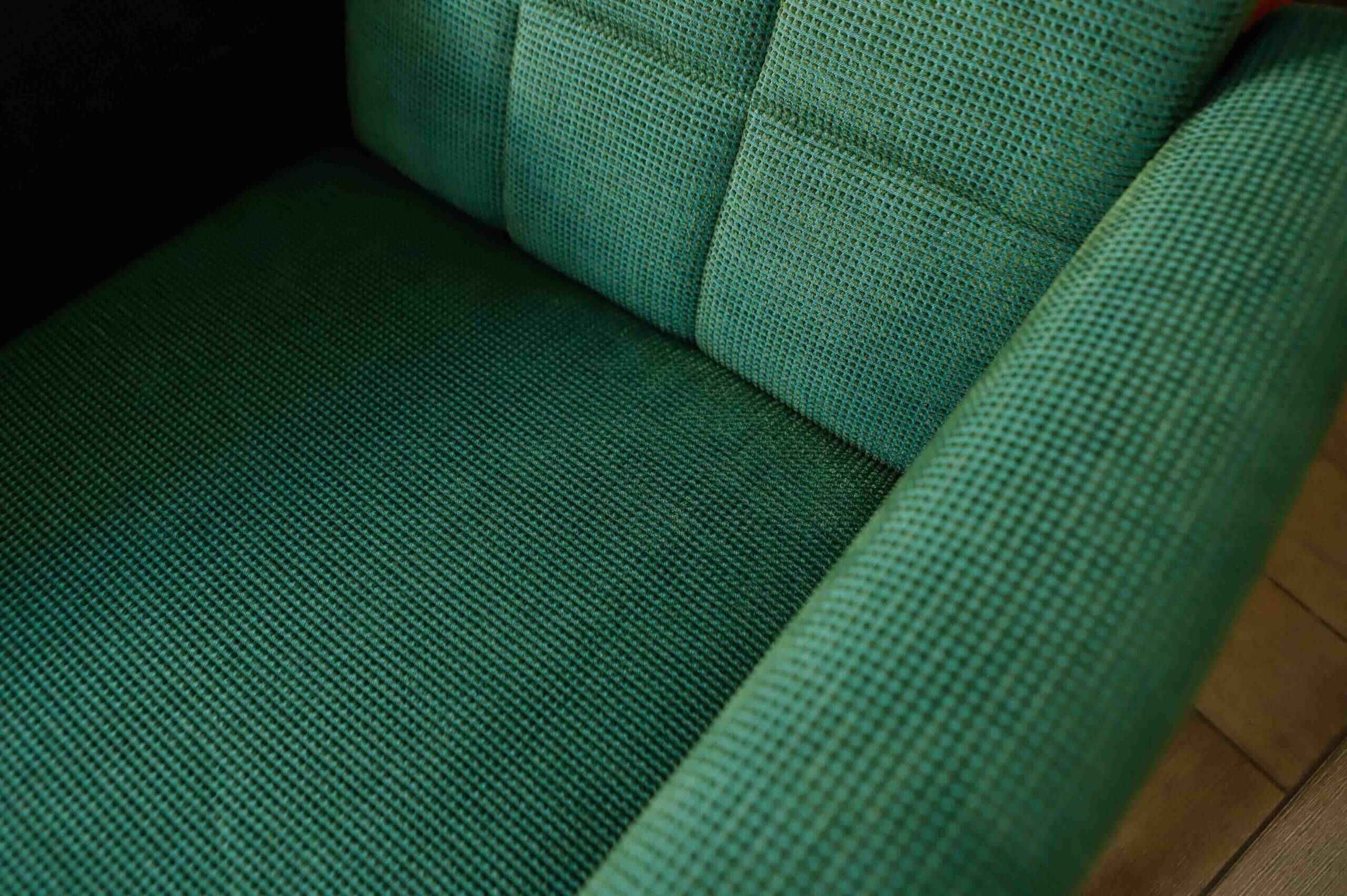 Pair of retro swivel chairs on casters