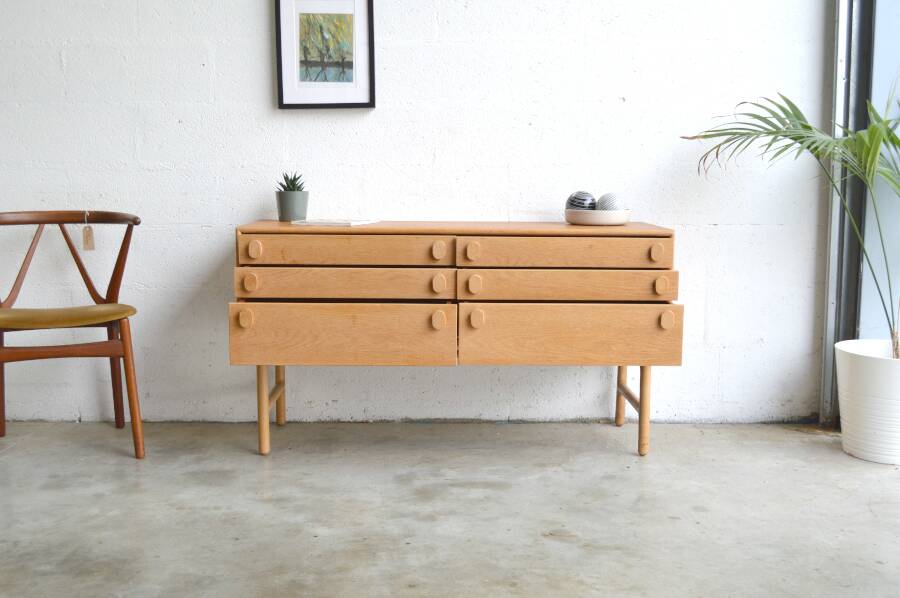 Enfilade / sideboard by Meredew 133 cm