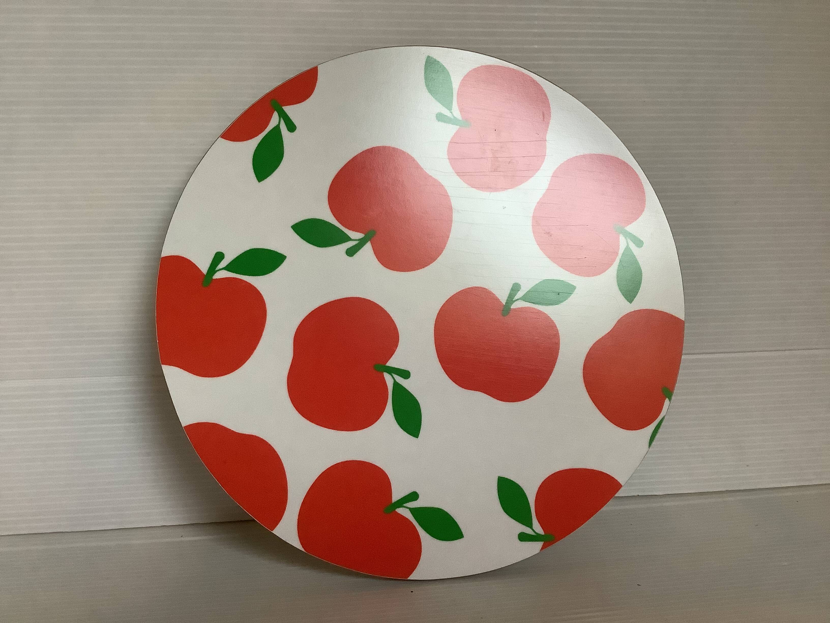 Kolomi apple cutting board Stockholm