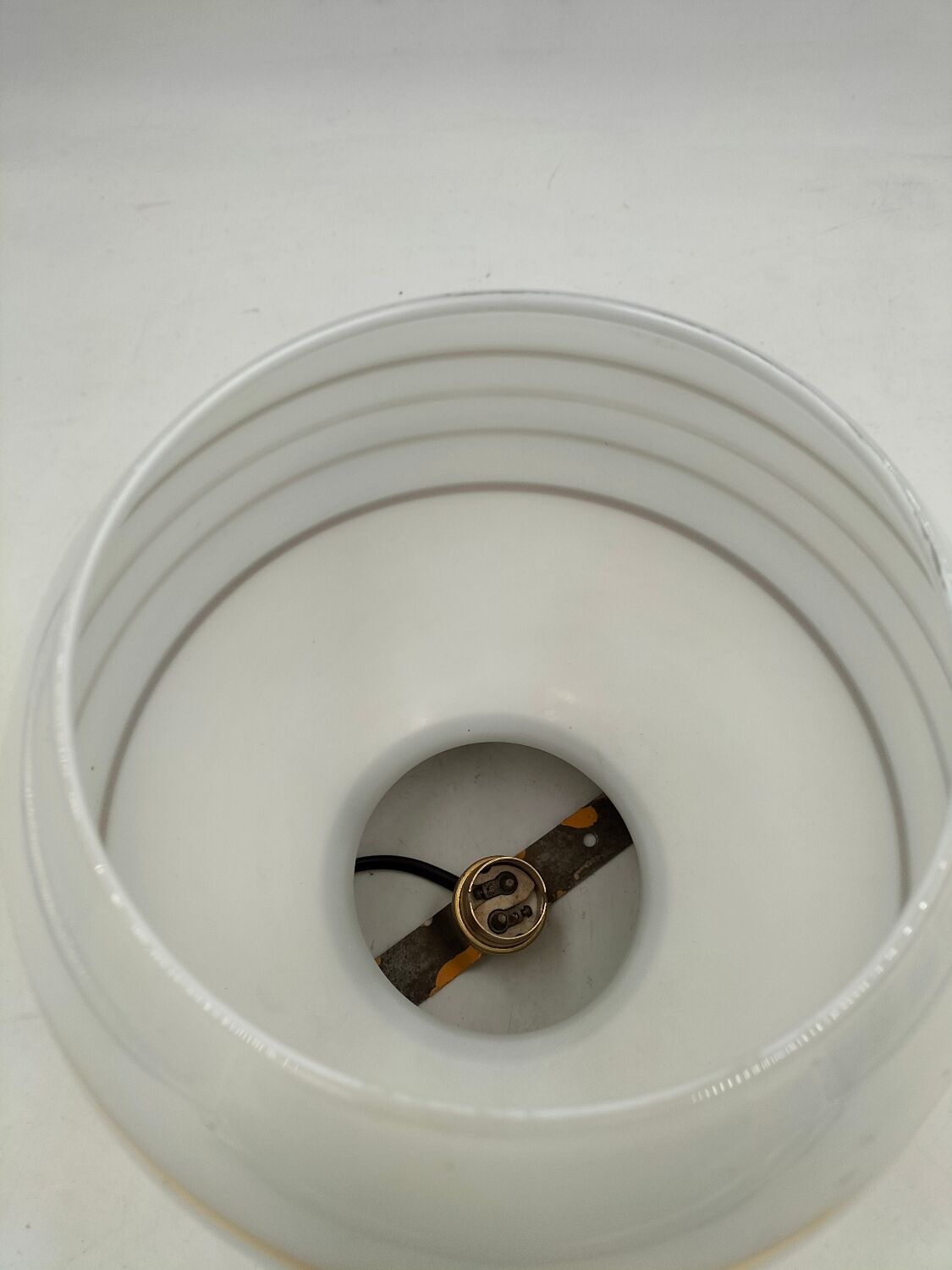 Opaline ceiling light