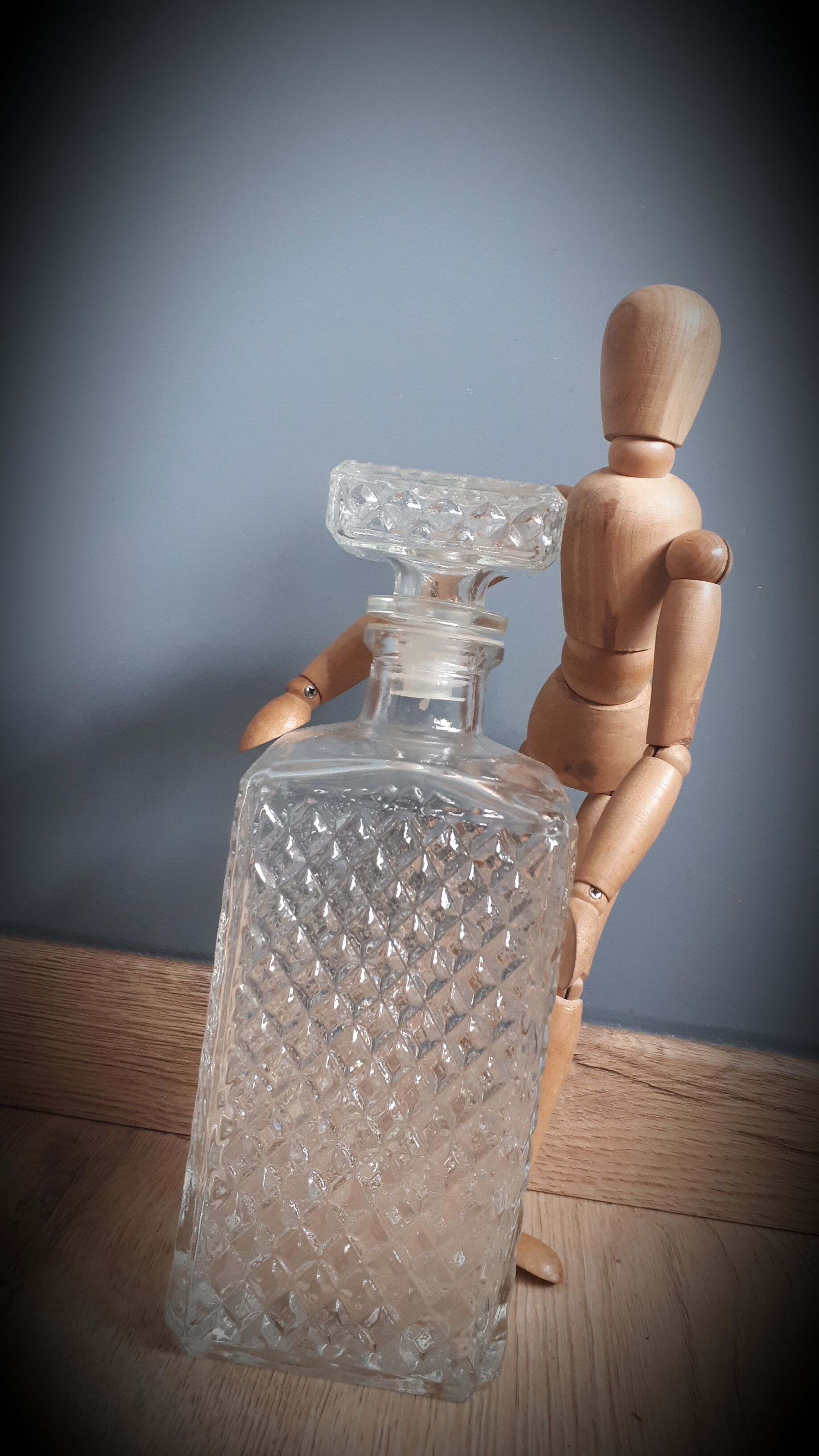 Square whisky carafe