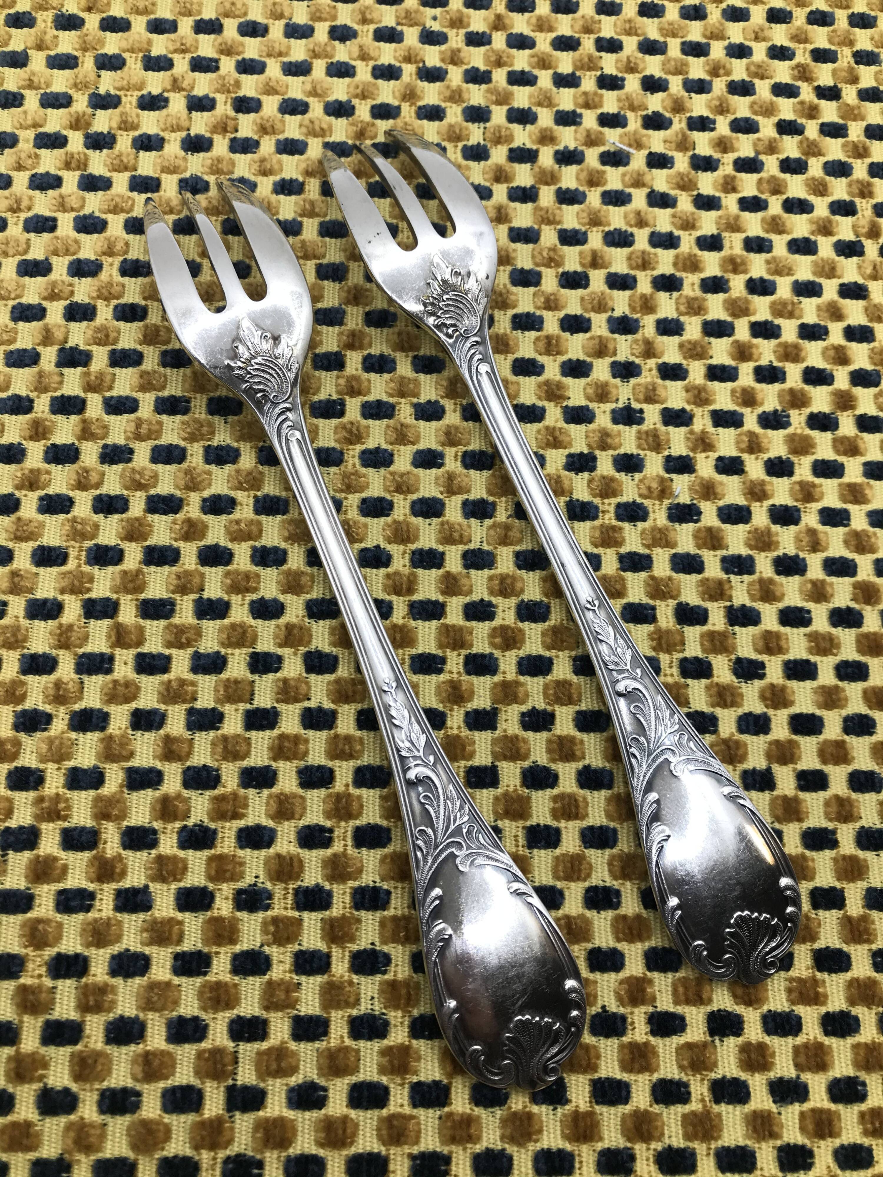 Pair of silver-plated cake forks, Christofle, Marly