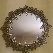 Miroir Hollywood Regency en cristal de Pawla