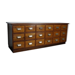 Cabinet d'apothicaire