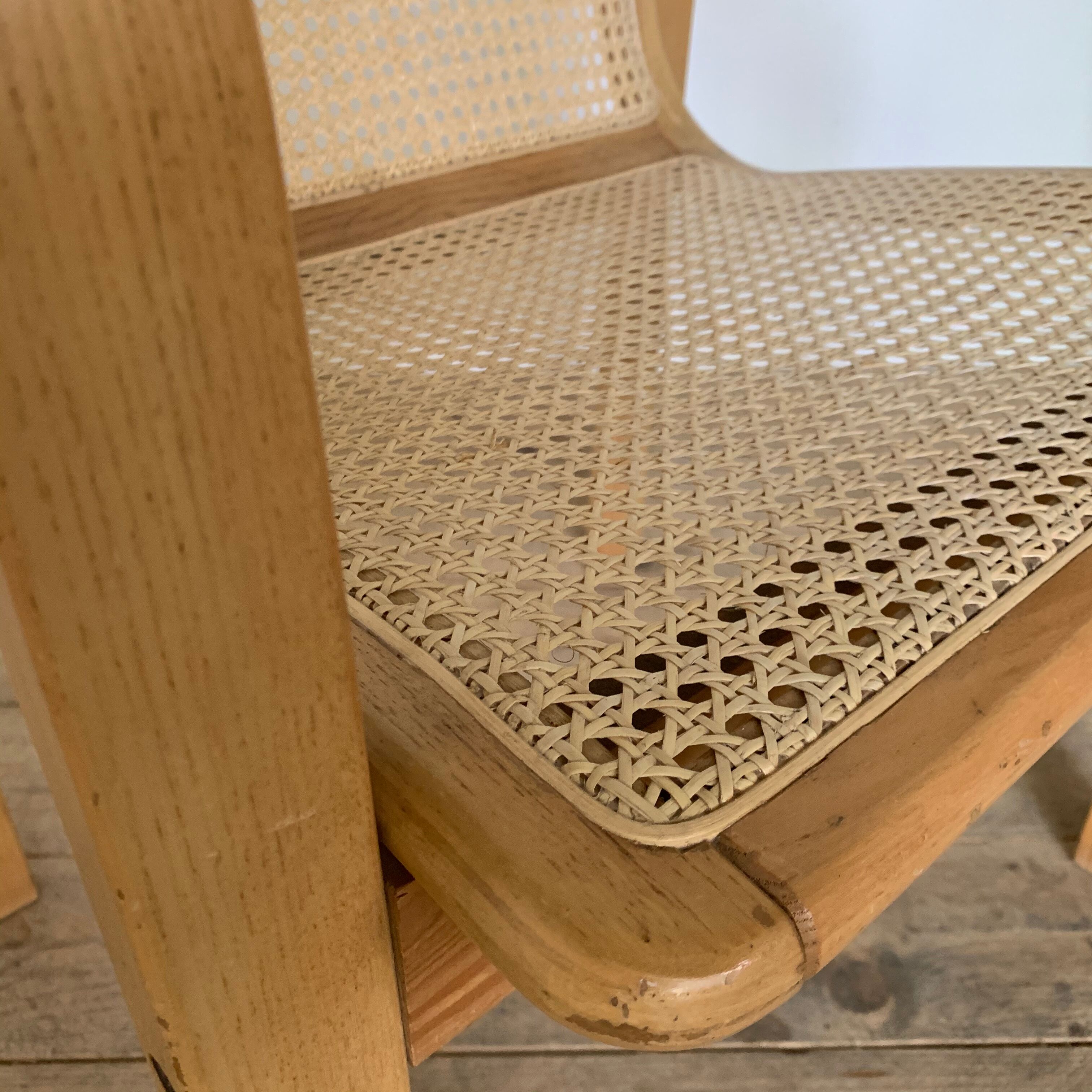 Fauteuil vintage en cannage