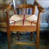 Children's high chair in walnut straw