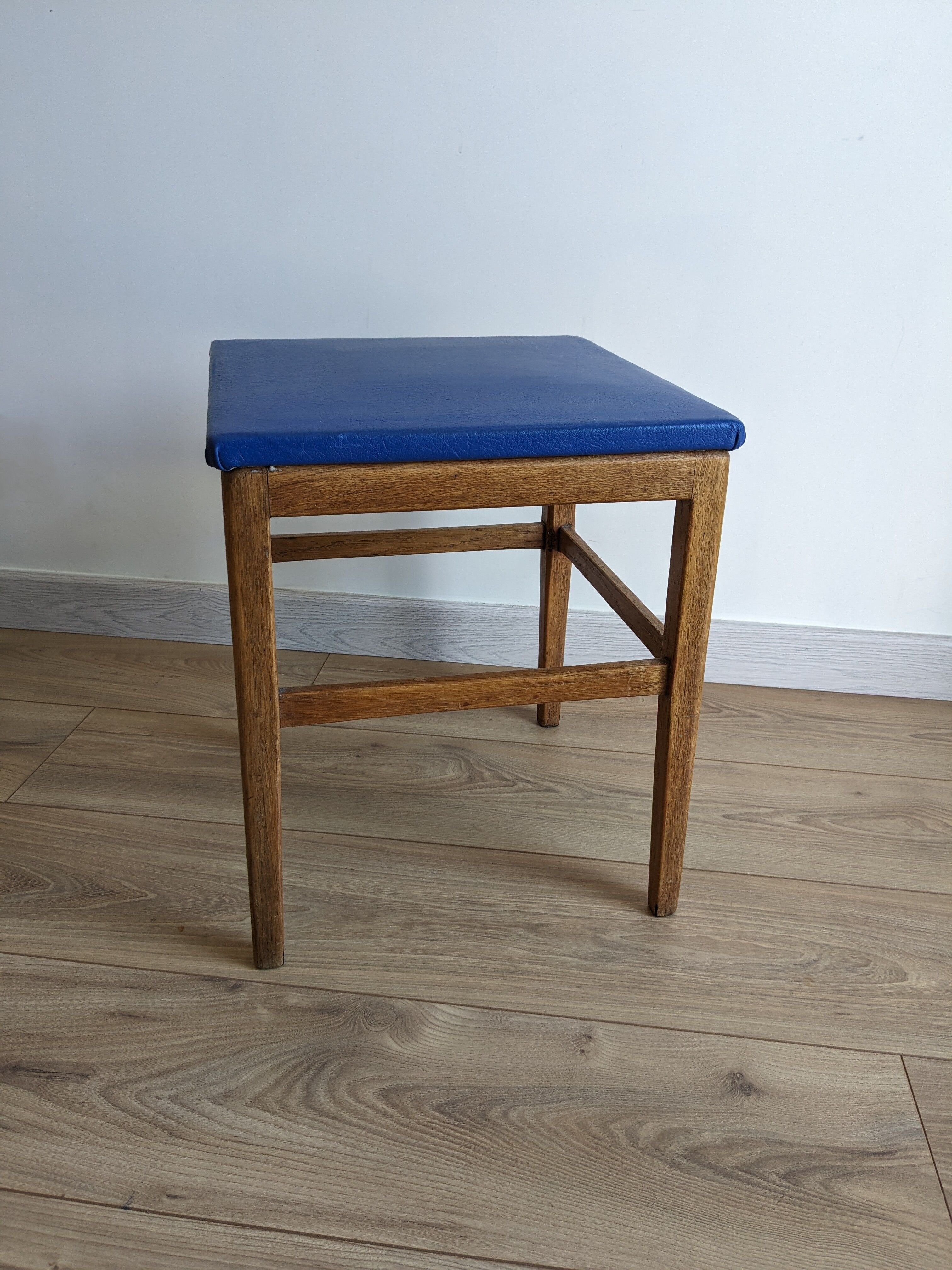 Vintage Scandinavian stool in skai