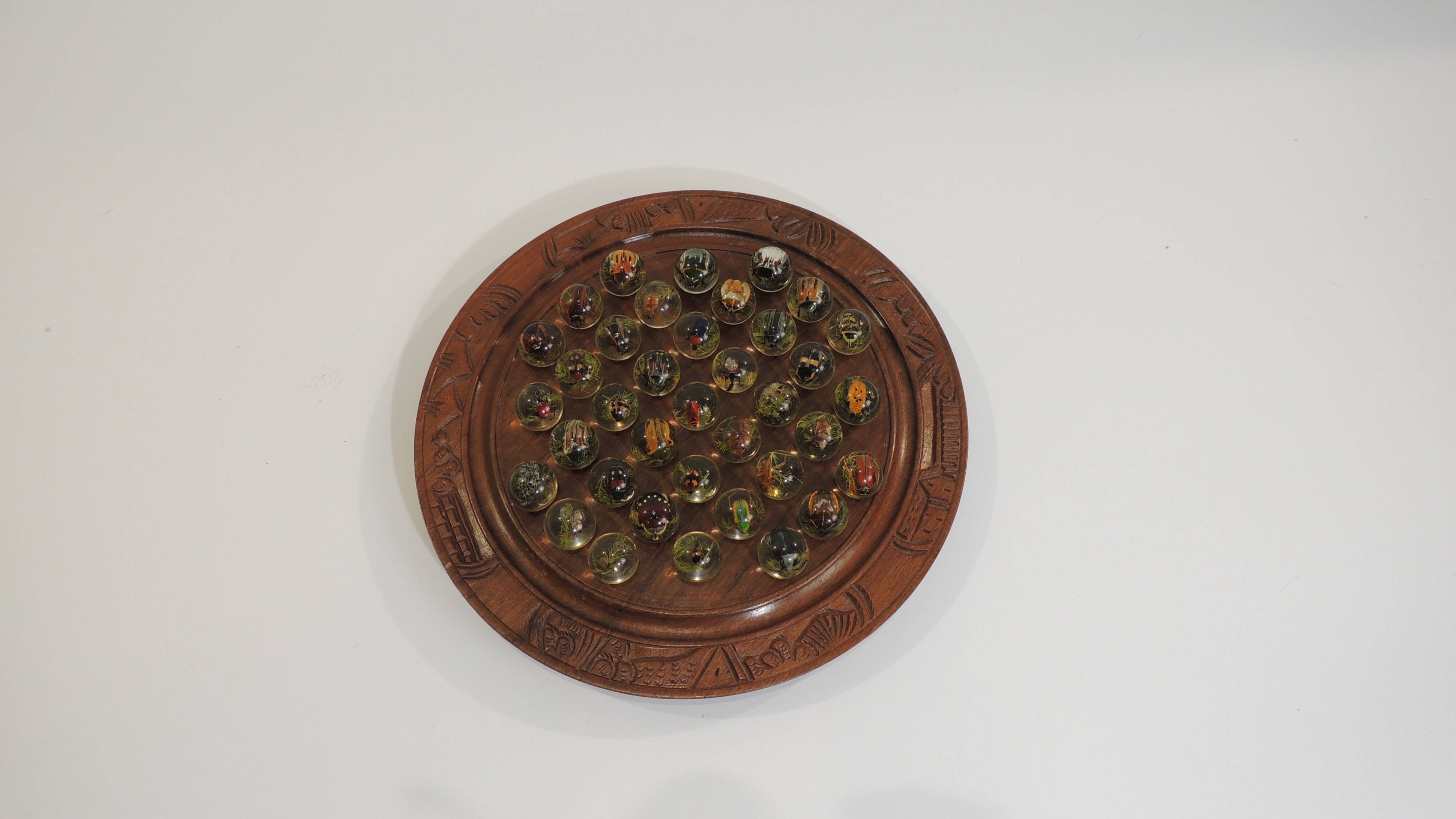 Vintage wooden carved solitaire game – Resin balls with insects –