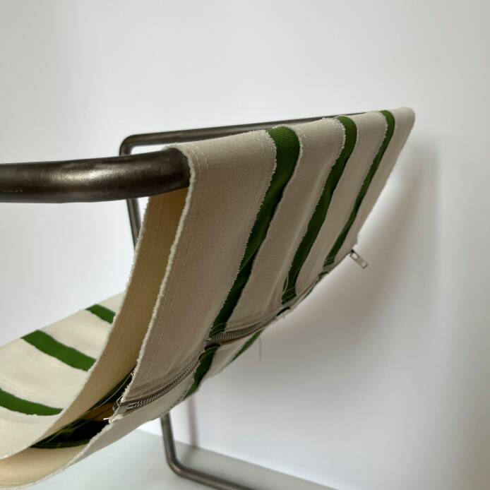 Chaise designer Avrandinis coton et acier tubulaire