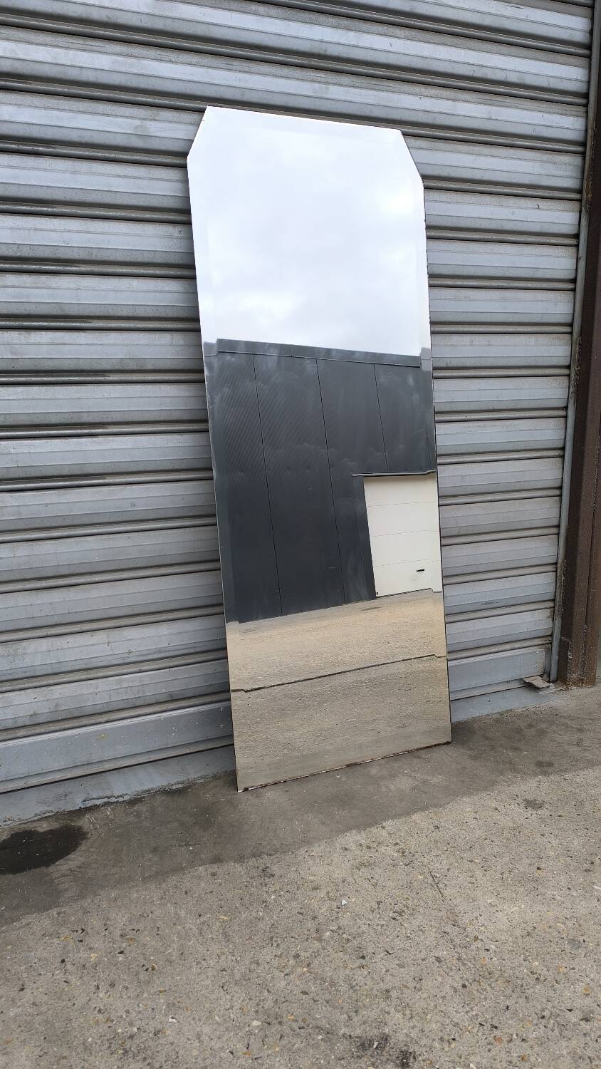 Beveled mirror 157 x 60