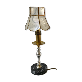 Lampe en marbre et métal chromé avec abat-jour en nacre années 30-40