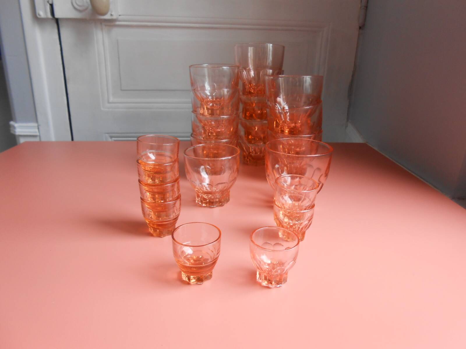 Set of pink glasses