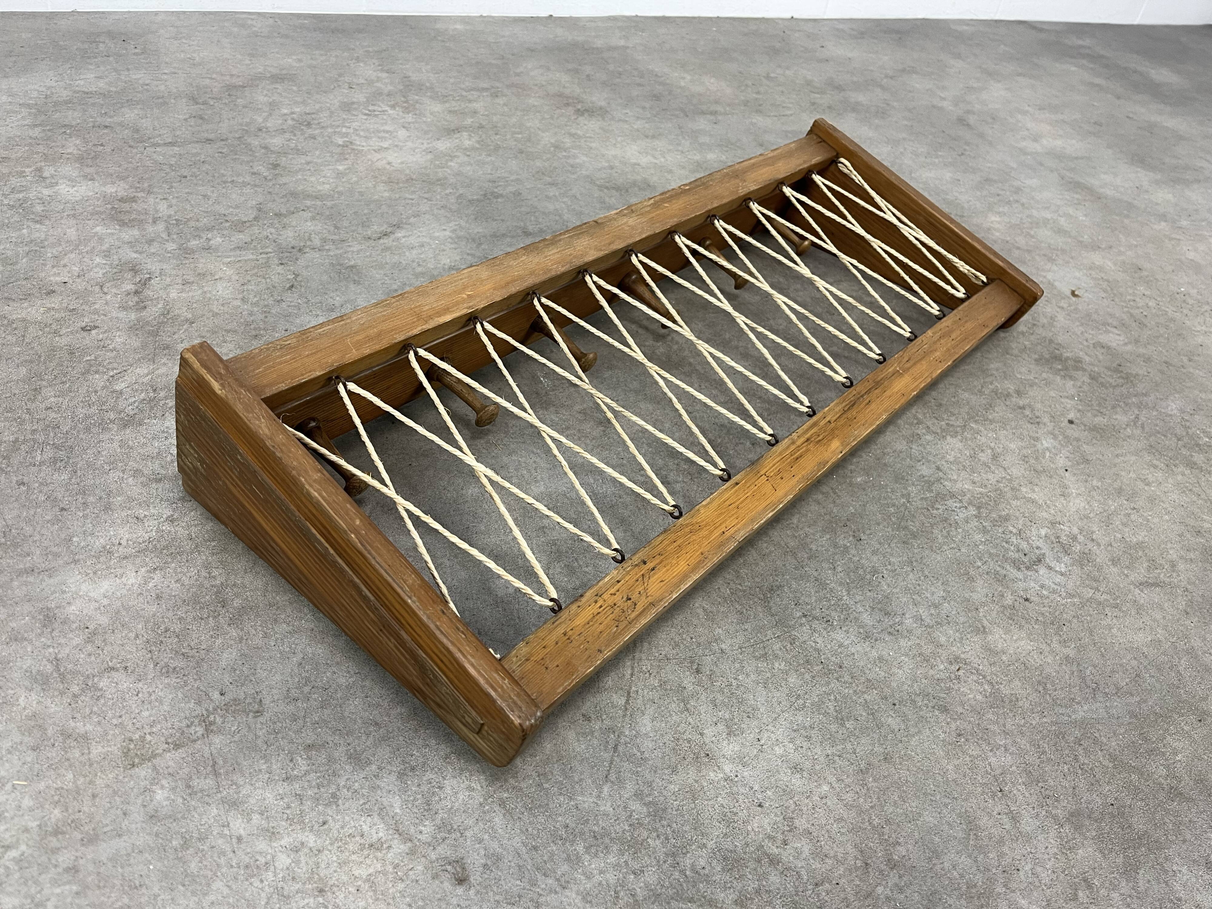 Vintage wooden wall coat rack with 6 chalet-style hooks