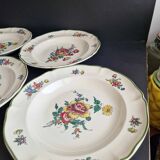 Set of 8 Villeroy and Boch Mettlach earthenware soup plates model 1562