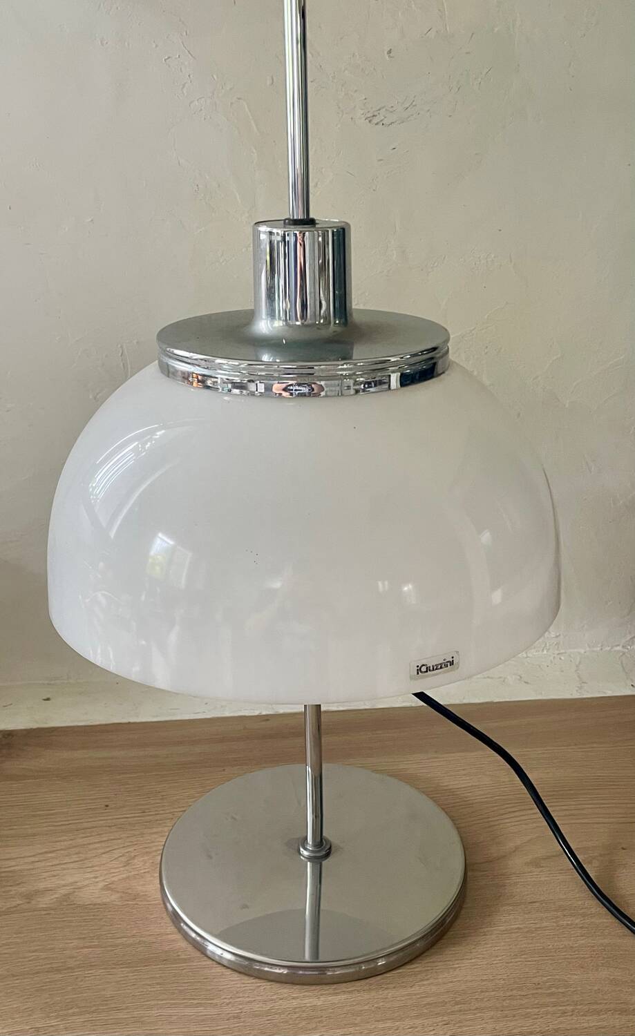 Lampe Faro Harvey Guzzini vintage