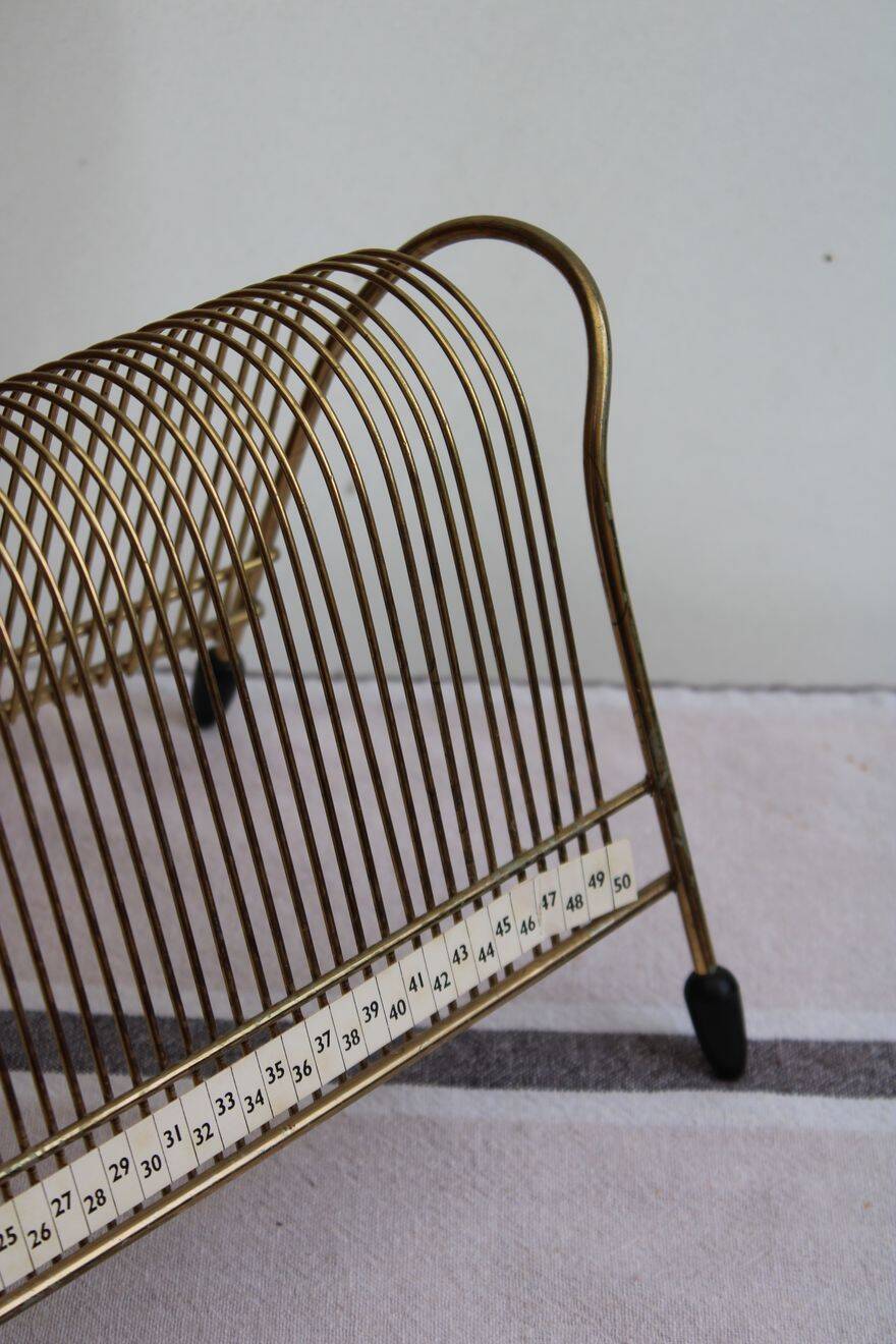 Gold metal vinyl holder